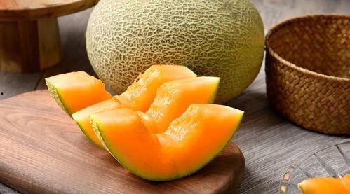 吃哈密瓜的傻瓜视频,笑料百出！