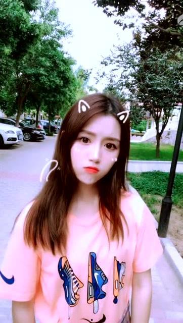 吃瓜搞笑女生视频大全,笑料横生！吃瓜搞笑女生视频大盘点