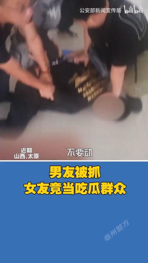 女友吃瓜让男友挑籽视频,男友挑瓜籽，女友吃出爱意满满