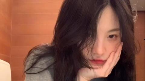 抖音清华美女吃瓜视频