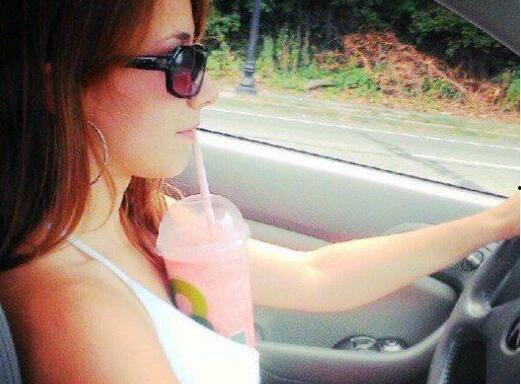 奇葩美女吃瓜视频大全下载