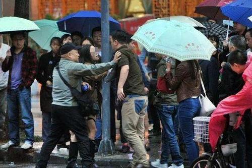 稠城吃瓜群众事件视频