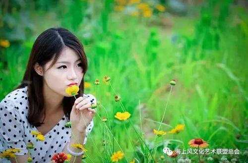 小秋爱吃醋吃瓜视频大全