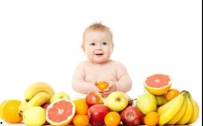 宝宝吃籽瓜的视频,萌态十足引网友热议