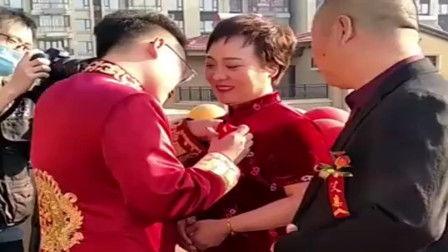 班长结婚八卦吃瓜视频