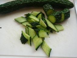 瓜妞子怎么吃才好吃视频,视频揭秘最佳食用方法