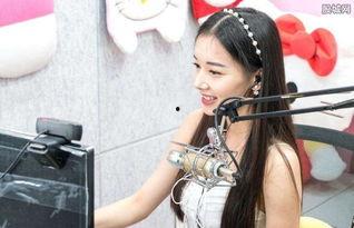 连麦吃瓜情感主播视频大全,情感主播视频大全精彩瞬间回顾