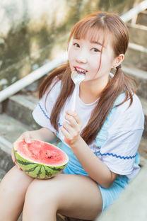 吃瓜西瓜少女视频大全,揭秘吃瓜西瓜少女们的欢乐视频盛宴