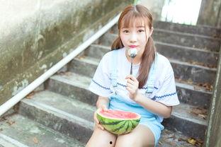 吃瓜西瓜少女视频大全,揭秘吃瓜西瓜少女们的欢乐视频盛宴