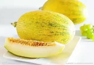 百变阿姨吃哈密瓜视频,趣味烹饪新体验